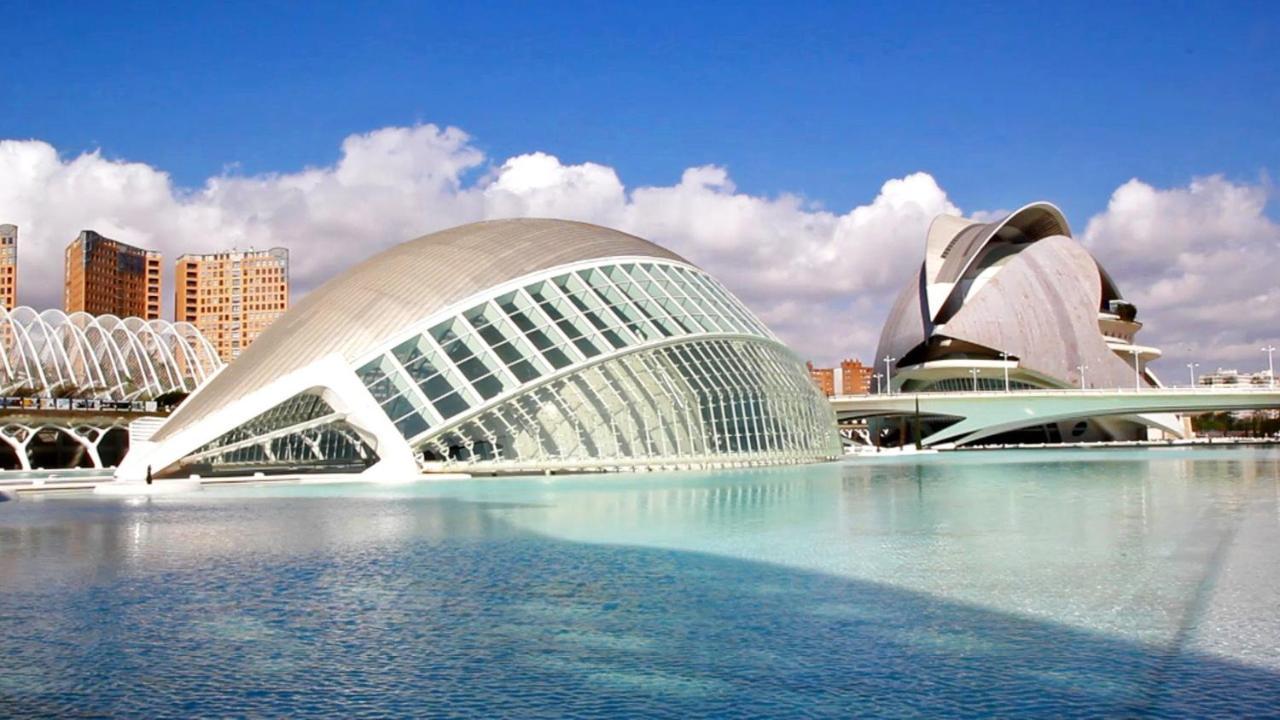 Jl Ciudad De Las Artes Apartment Valencia Ngoại thất bức ảnh